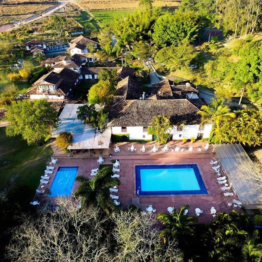 Hotel Fazendao Santa Branca Bagian luar foto