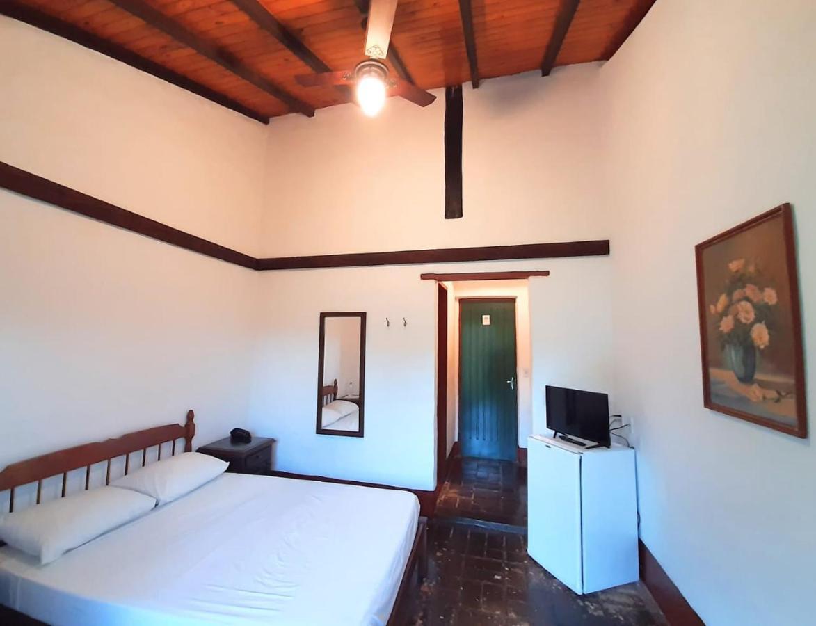 Hotel Fazendao Santa Branca Ruang foto
