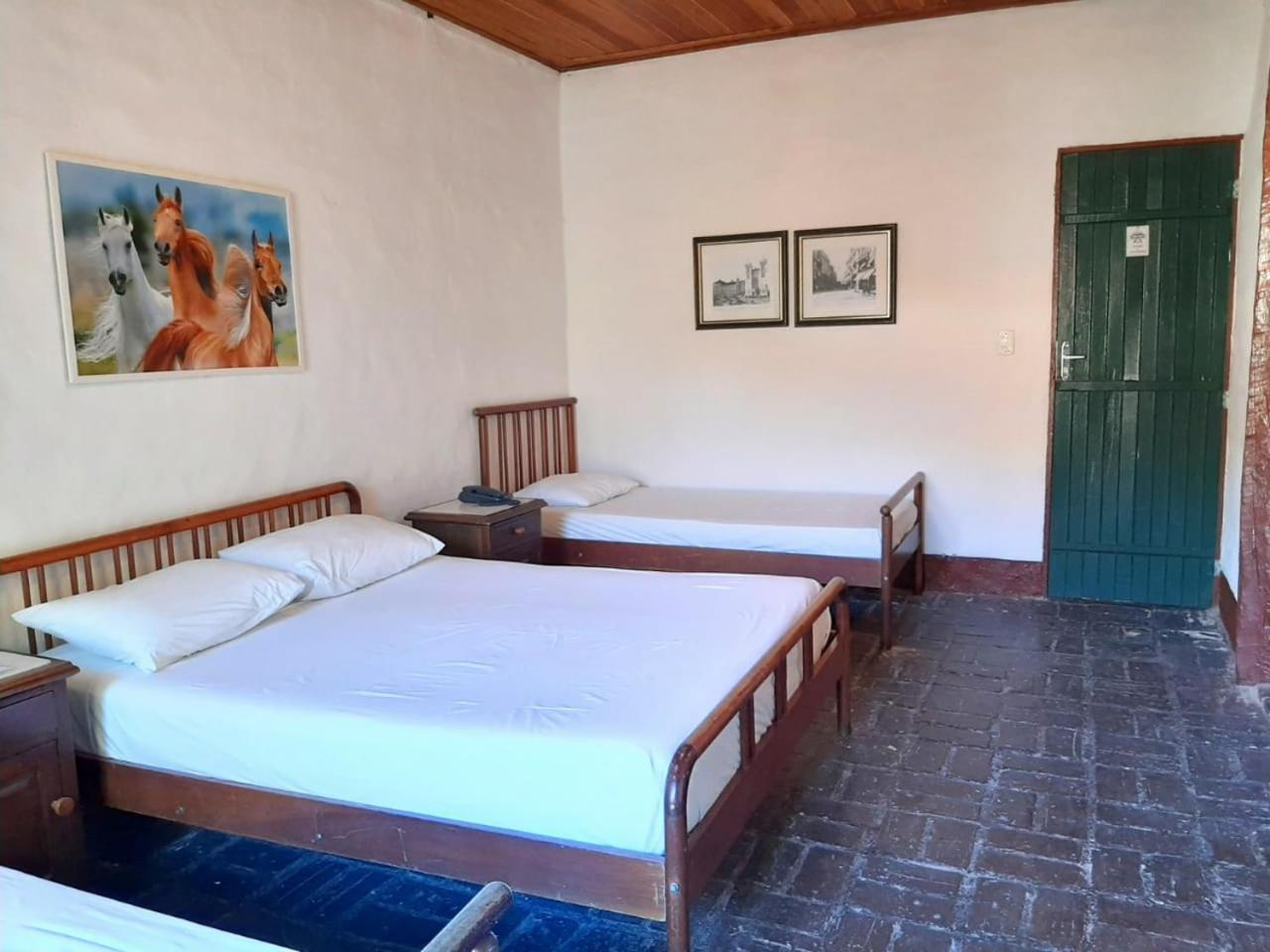 Hotel Fazendao Santa Branca Ruang foto